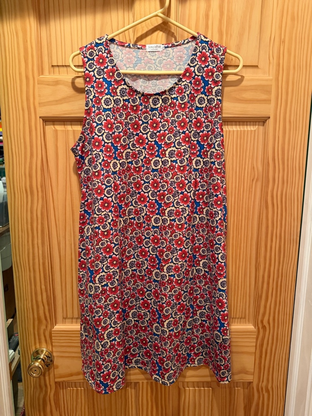 Simple Red and Navy Floral Sleeveless Mini Dress